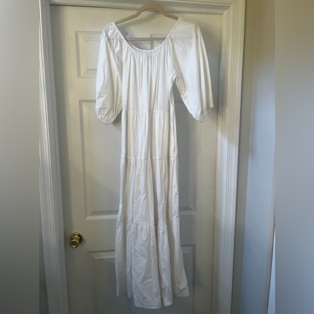 Universal Threads White MIDI Dress